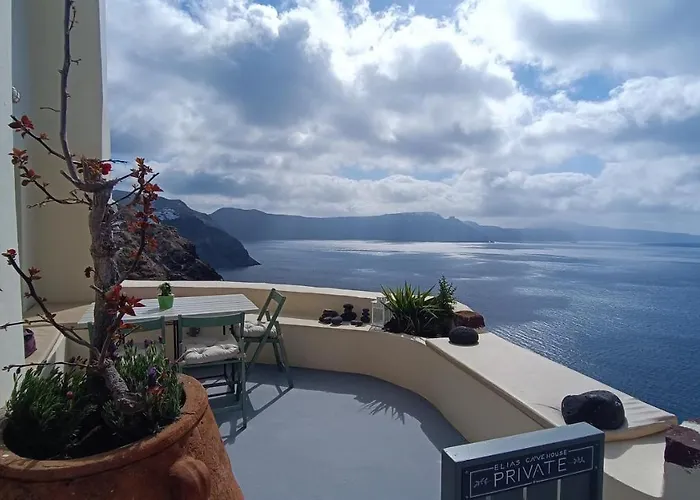 Elias Cave House 270o Caldera View * Ия