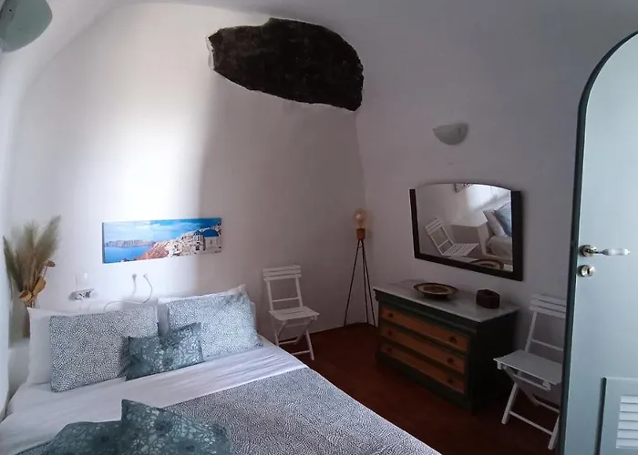 アパート Elias Cave House 270o Caldera View *